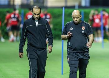 وليد صلاح الدين يوضح حقيقة رحيل محمد شريف في يناير ويصرح الأهلي يعيش أفضل فتراته