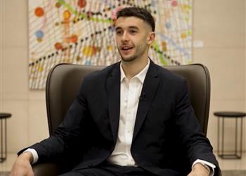 خوان جارسيا يكشف عن أكثر شيء تفاجأ به في برشلونة وأفضل مباراة