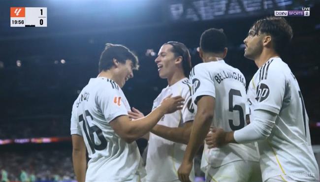 اهداف مباراة ريال مدريد وريال بيتيس 5 1 الدوري الاسباني
