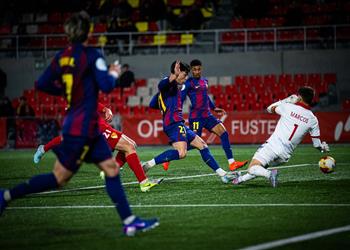 فيديو تحت أنظار حمزة عبد الكريم وأولمو برشلونة أتلتيك يواصل انتصاراته بثنائية أمام تيراسا في الدوري الإسباني