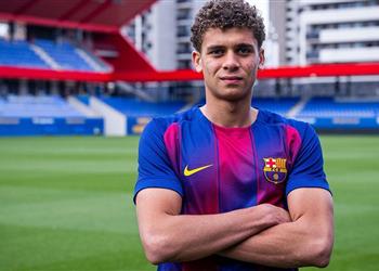 حمزة عبد الكريم يتعرض لصدمة قوية في برشلونة