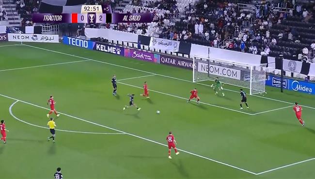 الكرة تأبي دخول المرمي شاهد فرصه لا تصدق ضاعت في مباراة السد وتاركتور بدوري ابطال اسيا