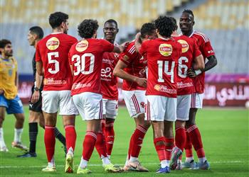ترتيب الدوري المصري بعد فوز الأهلي والزمالك على الإسماعيلي وسموحة