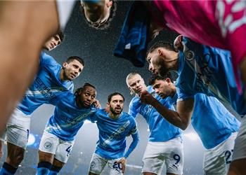 الاتحاد الإنجليزي يوجه اتهاما لـ لاعب مانشستر سيتي بعد مشاركته أمام توتنهام