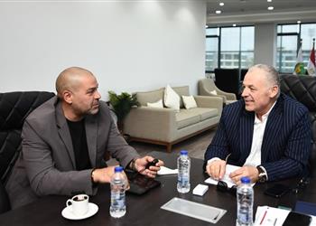 أحمد دياب يفجر مفاجأة بشأن جائزة بطل الدوري وحقيقة خلافه مع ثروت سويلم