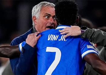 مورينيو ليس من السهل التعامل مع ما حدث في مباراة ريال مدريد