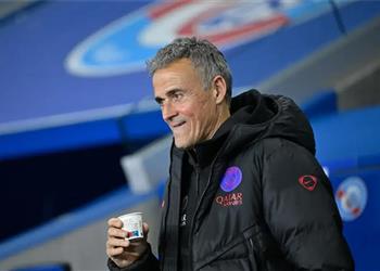 إنريكي عن مواجهة تشيلسي لا نسعى للثأر وسعيد بالقرعة