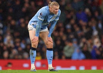 جوارديولا يوضح سبب استبعاد هالاند من مباراة مانشستر سيتي وليدز