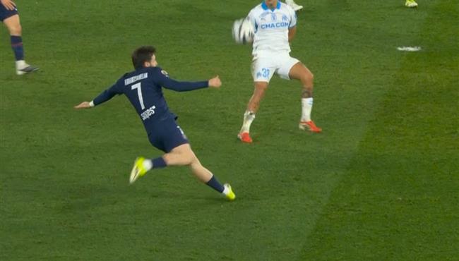 هدف كفاراتسخيليا الرائع في مرمي مارسيليا بالدوري الفرنسي