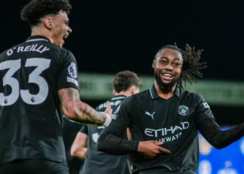 سيمينيو بعد فوز مانشستر سيتي على ليدز سننتظر لنرى ما سيفعله آرسنال