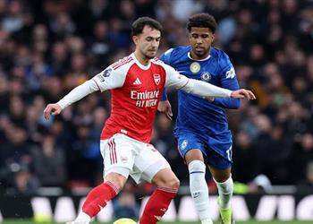 فيديو آرسنال يحسم قمة الأسبوع أمام تشيلسي ويعزز صدارته لـ الدوري الإنجليزي