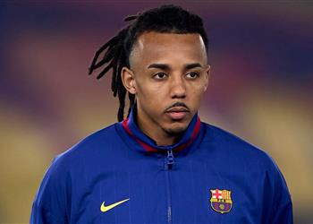 المباريات التي سيغيبها كوندي عن برشلونة بسبب الإصابة