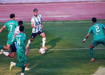 فيديو طردان وركلة جزاء قاتلة بيراميدز ي قدم هدية لـ الأهلي بتعادل مثير مع المصري بالدوري
