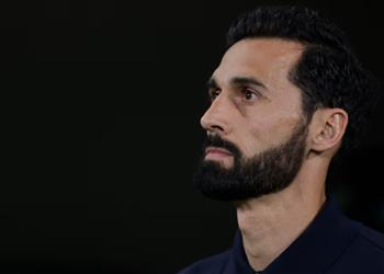 أربيلوا لاعب ريال مدريد حول صافرات الاستهجان لتصفيق ولدينا فرصة للفوز بالدوري الإسباني
