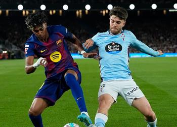 لاعب برشلونة يغادر مواجهة سيلتا فيجو مصاب ا