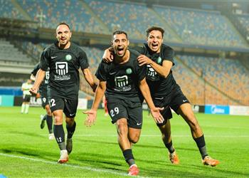 فيديو البنك الأهلي يفوز على زد بثنائية في الدوري المصري