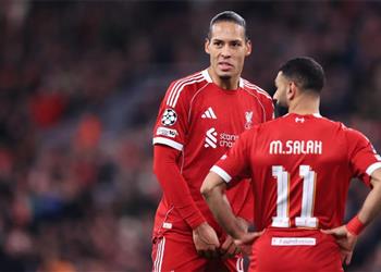 بعد رحيلهما عن ليفربول محمد صلاح قد يواجه فان دايك في دوري أوروبي