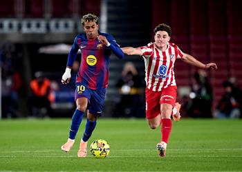 بسبب ألفاريز أتلتيكو مدريد يسخر بقوة من برشلونة بشكل علني
