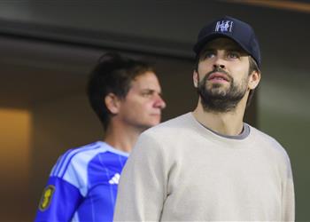 موقف غريب من لاعبي برشلونة على شجار فالفيردي وتشواميني وبيكيه يسخر من كاسياس