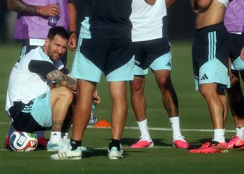 الأرجنتين تتلقى دفعة قوية بشأن ليونيل ميسي قبل الدفاع عن لقب كأس العالم