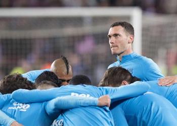 رسمي ا أومتيتي يحصل على التصريح الطبي وإصابة جديدة تضرب برشلونة