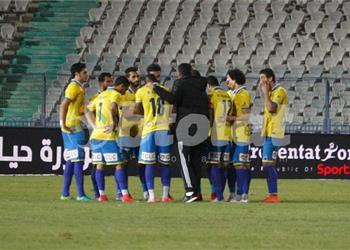 كاف يخطر الإسماعيلي بإيقاف لاعبه قبل مباراة شباب قسنطينة في دوري الأبطال والدراويش يتظلم
