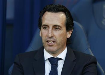 آرسنال يعلن رحيل رباعي الفريق