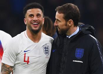 جوارديولا ينصح كايل والكر بتحدي جاريث ساوثجيت