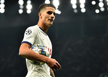 بوتشيتينو يوضح سبب غياب لاميلا عن مواجهة ليفربول