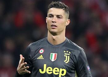 الشكوك تحوم حول مشاركة كريستيانو رونالدو ودي ليخت في مباراة يوفنتوس وميلان