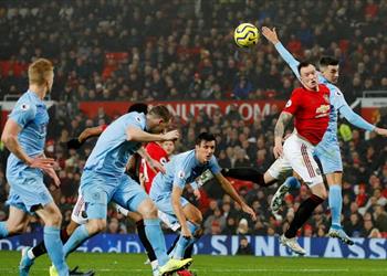 فيديو مانشستر يونايتد يسقط بثنائية أمام بيرنلي في الدوري الإنجليزي