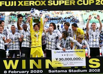 اللقب رقم 37 إنييستا يفوز بكأس السوبر الياباني مع فيسيل كوبي