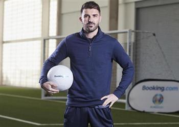 دافيد فيا يكشف عن هدفه الأجمل والمدافع الأصعب في مسيرته