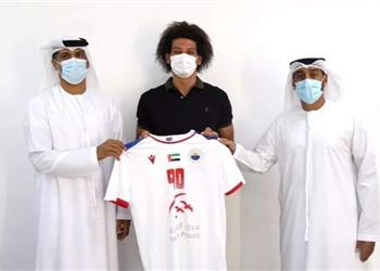الشارقة يقطع الطريق على الأهلي ويجدد عقد نجم منتخب اليد علي زين