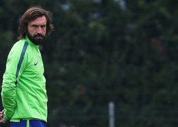 تقارير أسطورة ميلان مرشح للانضمام إلى طاقم بيرلو في يوفنتوس