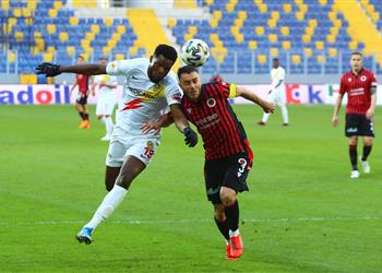 كريم حافظ ي شارك في تعادل مالاتيا سبور وجنتشليربيرليجي بالدوري التركي