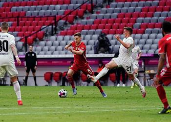 فيديو إصابة كومان وبايرن ميونخ يسقط في فخ التعادل إيجابي ا مع يونيون برلين