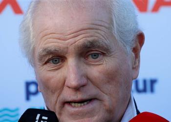 كالديرون يطالب بيريز بالاستقالة بعد فشل دوري السوبر الأوروبي خطف ريال مدريد