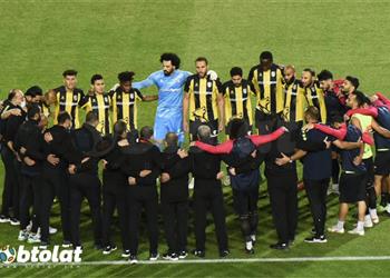 فيديو المقاولون العرب يفوز على البنك الأهلي بهدف في الدوري المصري