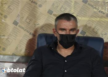 تقارير مهاجم جزائري في طريقه إلى الزمالك