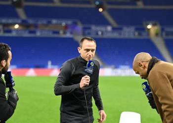 حكم مباراة ليون ومارسيليا يرد على أولاس ويوضح سبب قراره بإلغاء المباراة