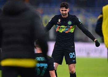 فيديو إنتر ميلان يستعيد صدارة الدوري الإيطالي بثنائية ضد لاتسيو قبل السوبر أمام يوفنتوس