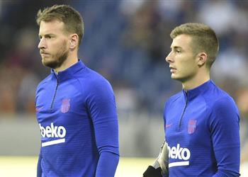 برشلونة يرفض رحيل نيتو ويقيم مصير بينيا