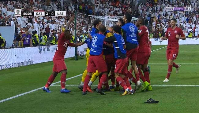 هدف قطر الثالث في مرمي الامارات تعليق رؤوف خليف