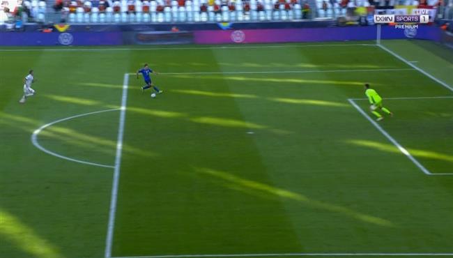 كييزا يهدر انفراد تام في مباراة ايطاليا وبلجيكا