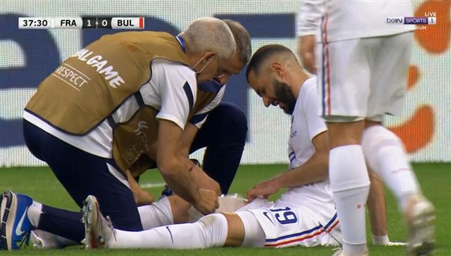اصابة بنزيما وخروجه باكيا من مباراة فرنسا وبلغاريا