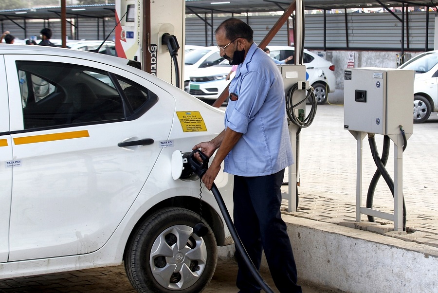 Government extends financial support to commercialise indigenous EV charger