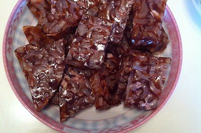 肘子肉皮冻