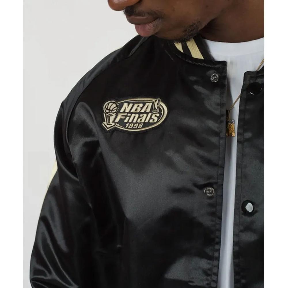 Chicago Bulls 1998 Bomber Jacket 18 Chicago Bulls 1998 Bomber Jacket - Image 18