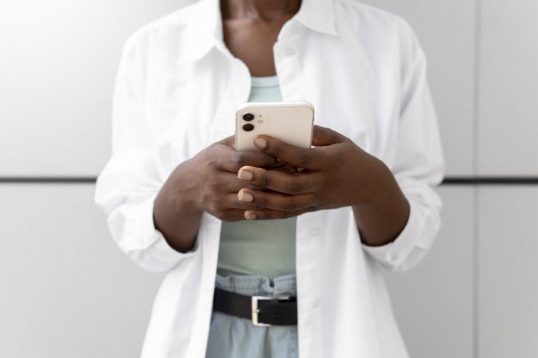 More ways to use your smartphone - Woman with phone